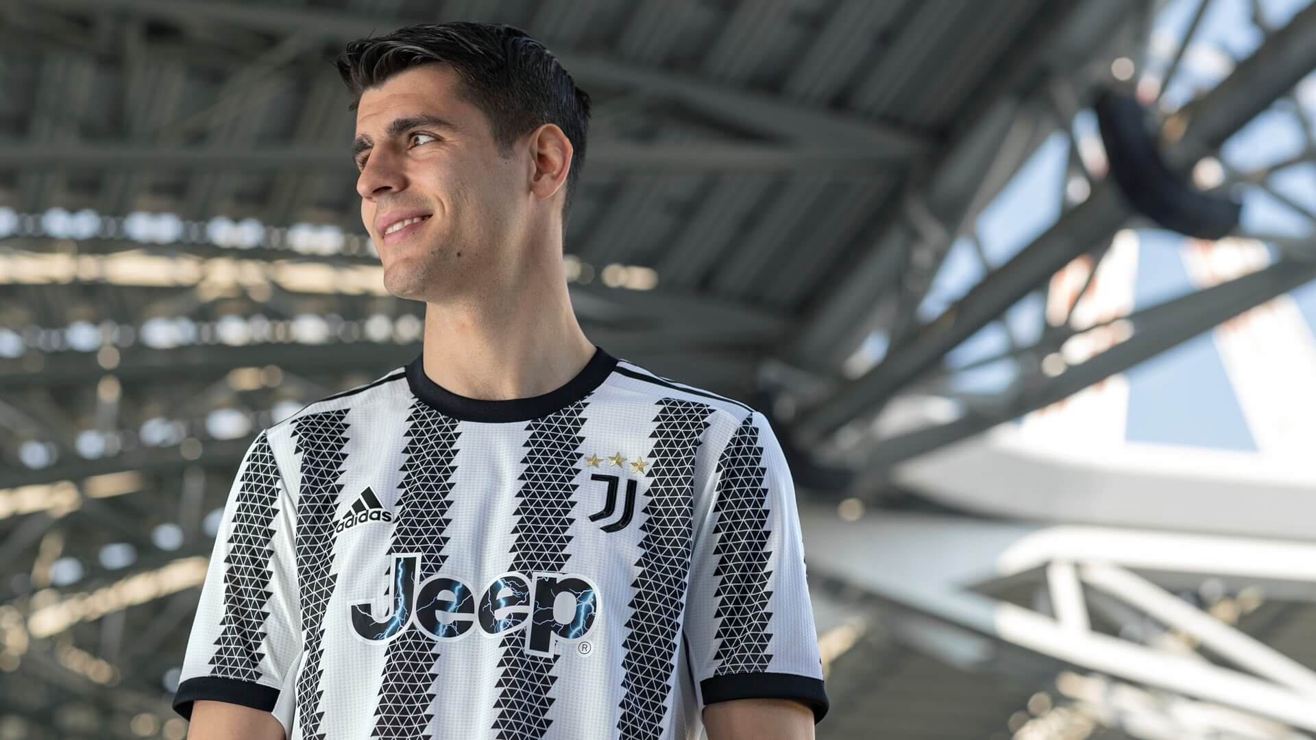 juventus 2022 kit.jpg